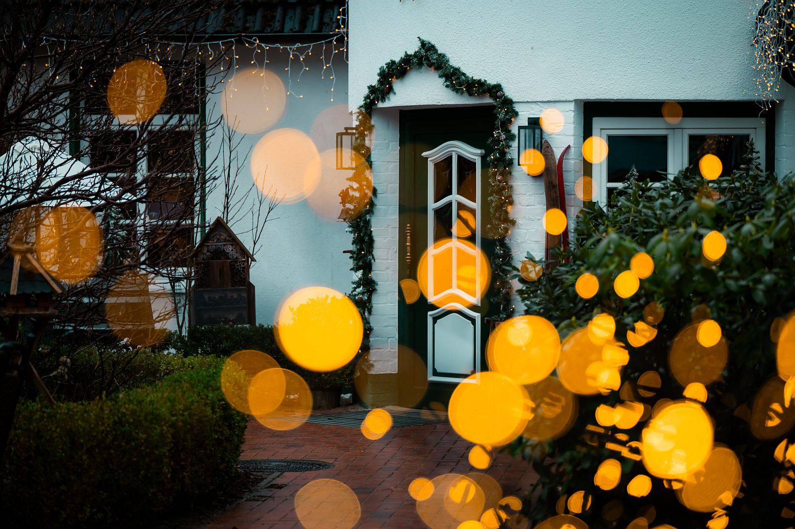 Eingang Borchards Rookhus bei weihnachtlicher Stimmung